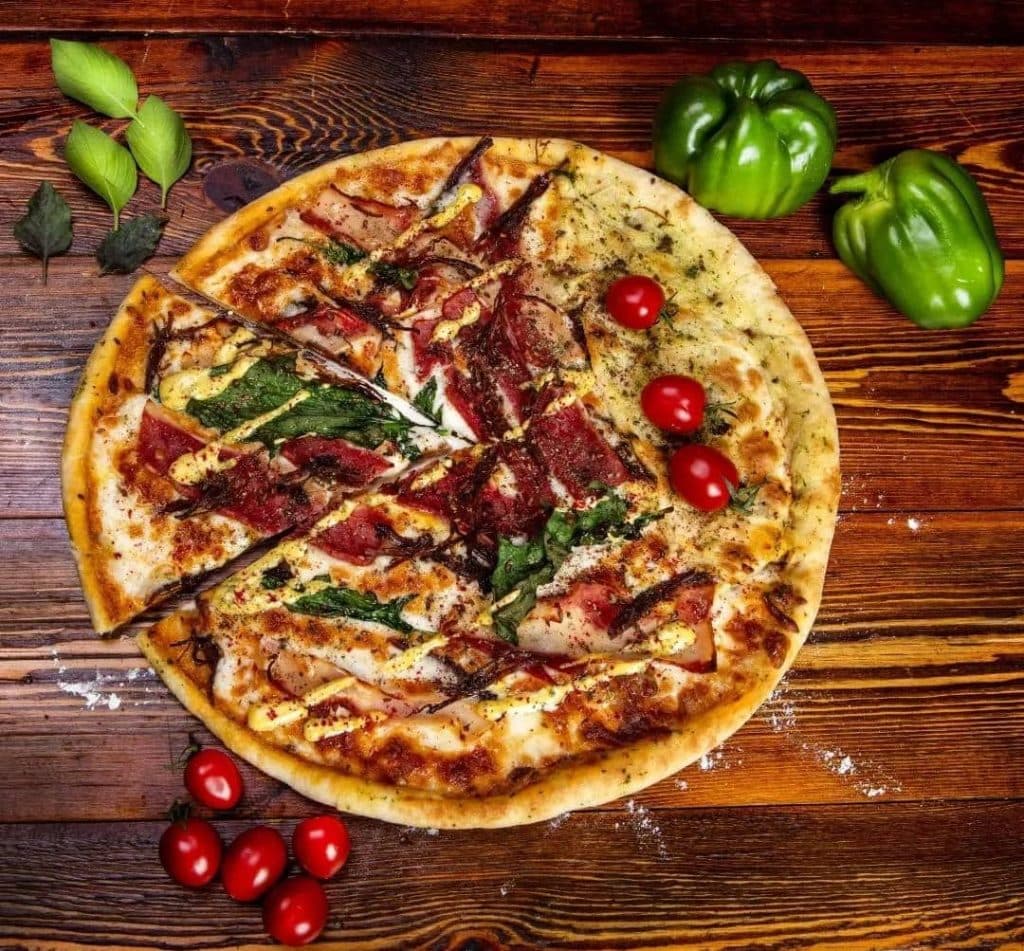 پیتزا خانواده حدادی در گچساران