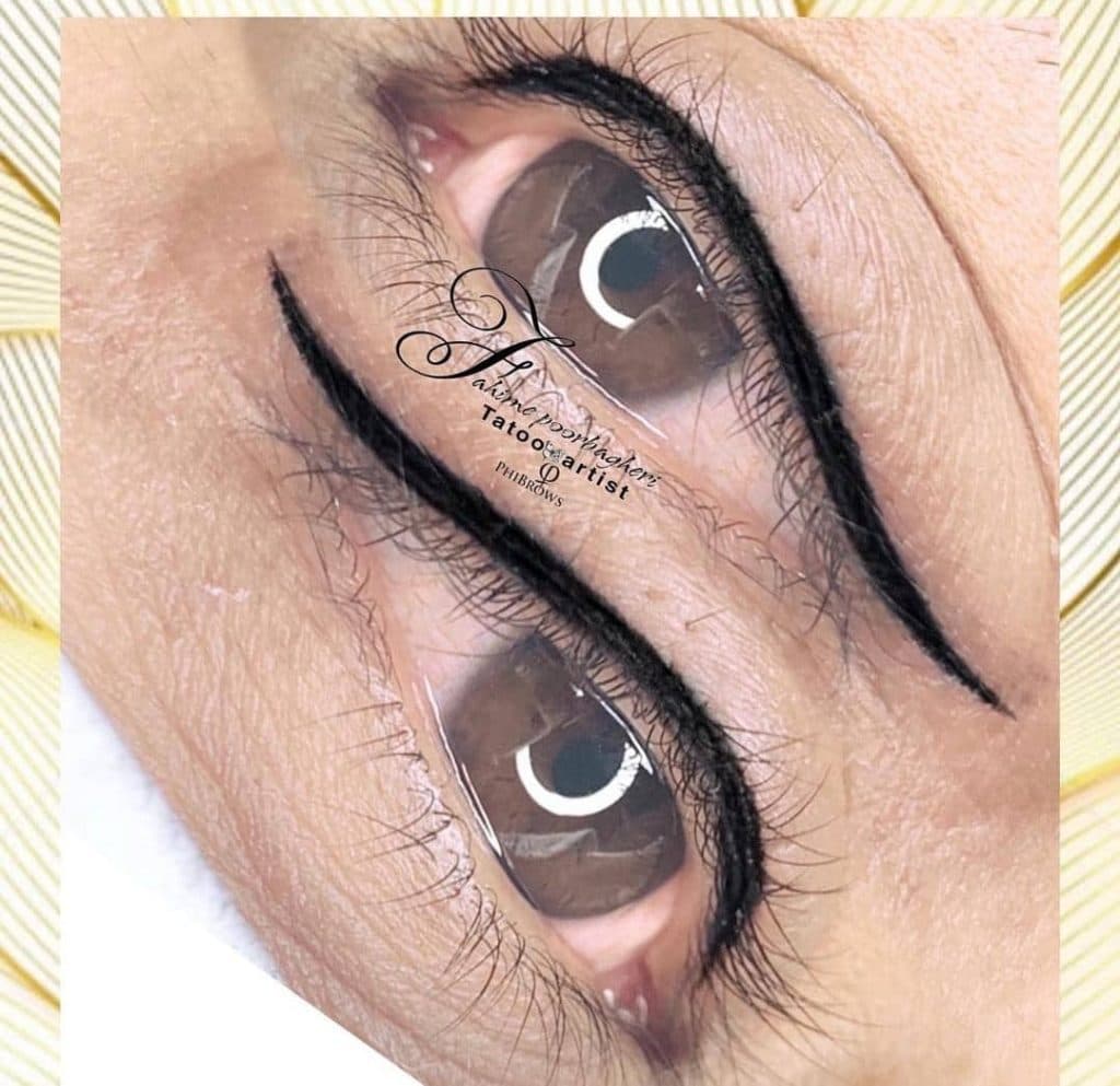 آموزش و خدمات آرایش دائم و ریموو تاتو فهمیه پورباقری در بم