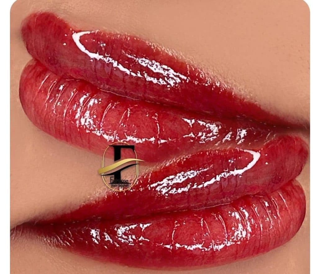 آموزش و خدمات آرایش دائم و ریموو تاتو فهمیه پورباقری در بم