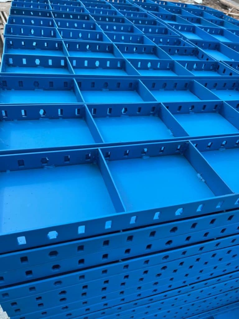 تولید و فروش قالب فلزی منگشت در اصفهان