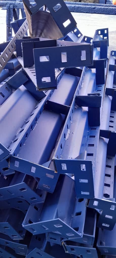 تولید و فروش قالب فلزی منگشت در اصفهان