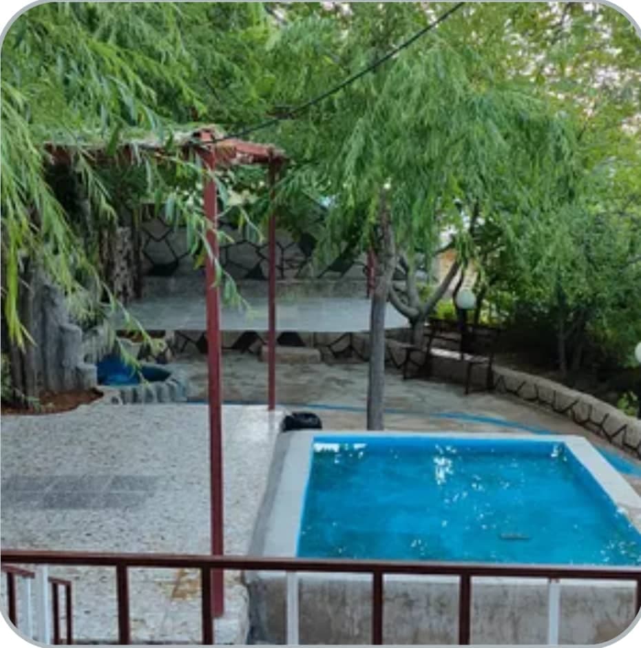 ویلا و سوئیت اجاره ای روزانه سعیدی در کهکران سپیدان