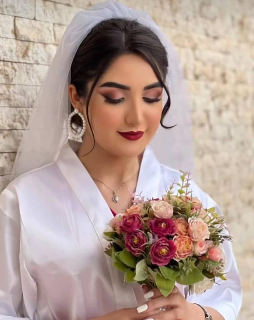 آموزشگاه مراقبت و زیبایی شمعدونی در هزارویک شب کرمان