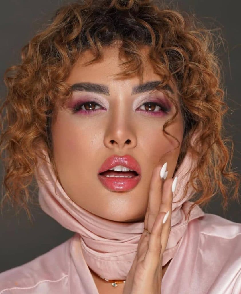 آموزشگاه مراقبت و زیبایی شمعدونی در هزارویک شب کرمان