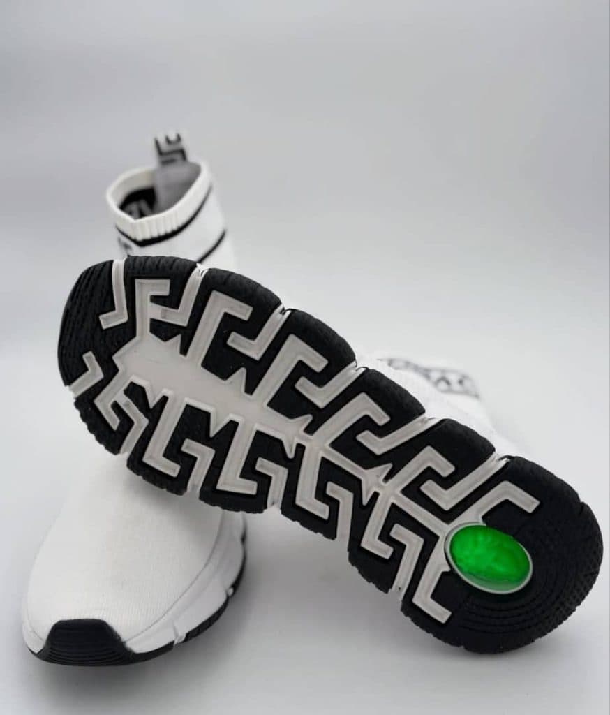 فروشگاه کتونی بانک اسپرت طباطبایی در مفتح مشهد