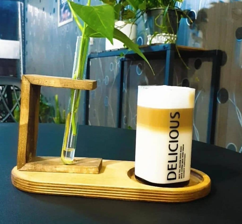 کافه سنتی ترنج در زرند