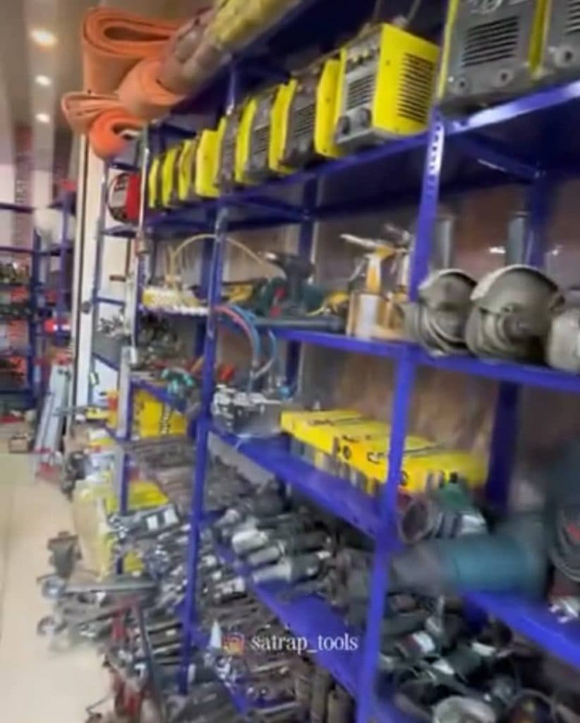فروشگاه ابزار آلات ساتراپ در فولادشهر