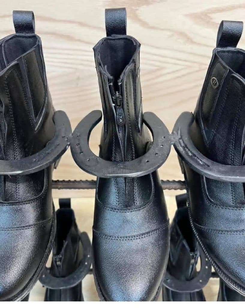 فروشگاه لوازم سوارکاری تورنادو در جاده فرودگاه اصفهان