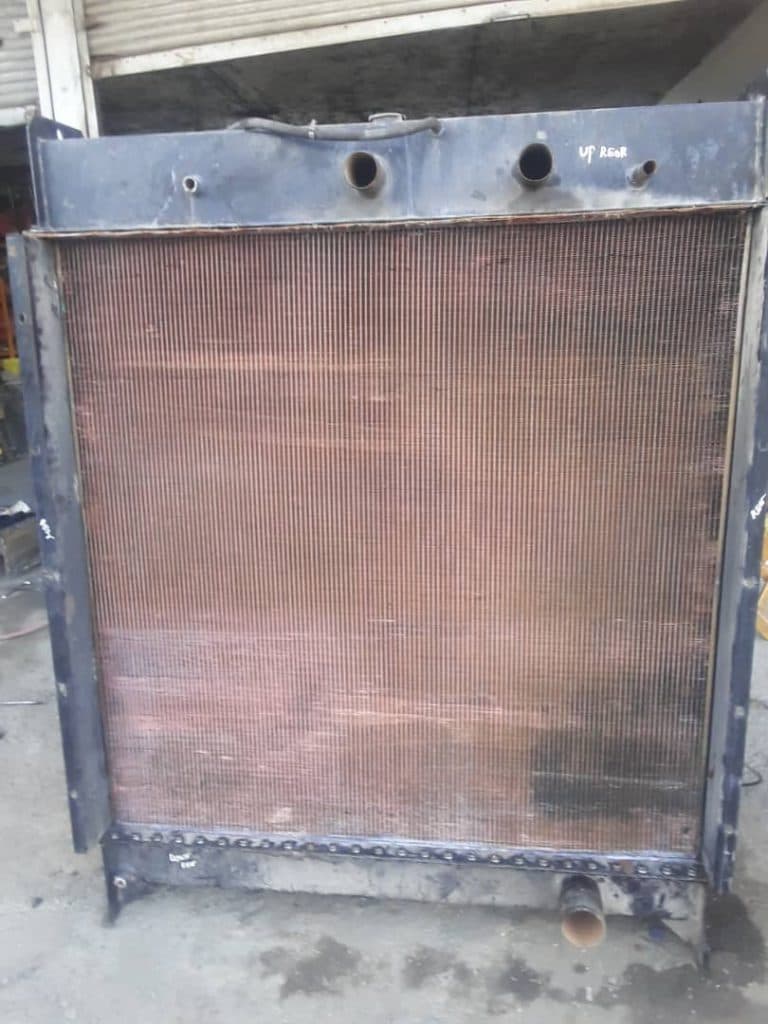 ساخت و فروش رادیاتور ماشین سنگین و سبک محمودی در کرج