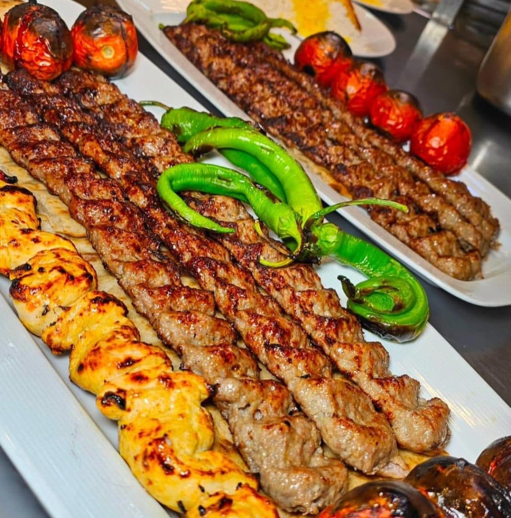 تهیه غذای پسرخوب در قرچک