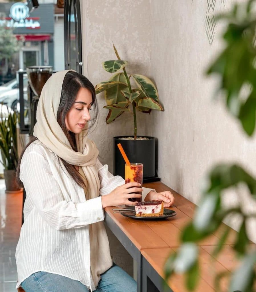 بستنی سرای مشتاق در اصفهان