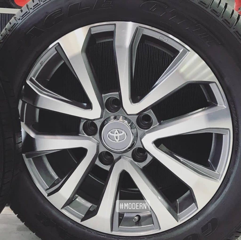 فروش و تعویض رینگ و لاستیک خودرو مدرن استور در تهران