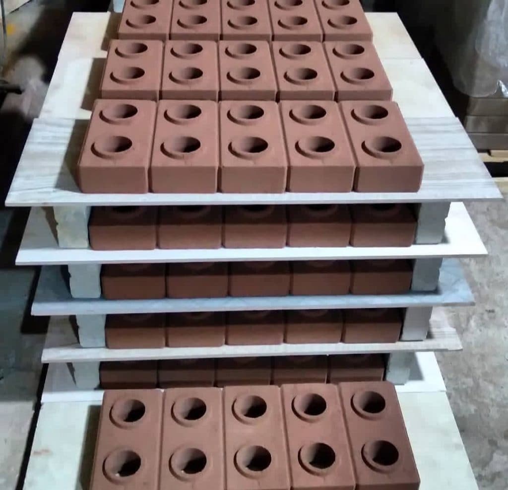 تولید آجر پازلی رنگی دو طرف نما جاوید در مشهد