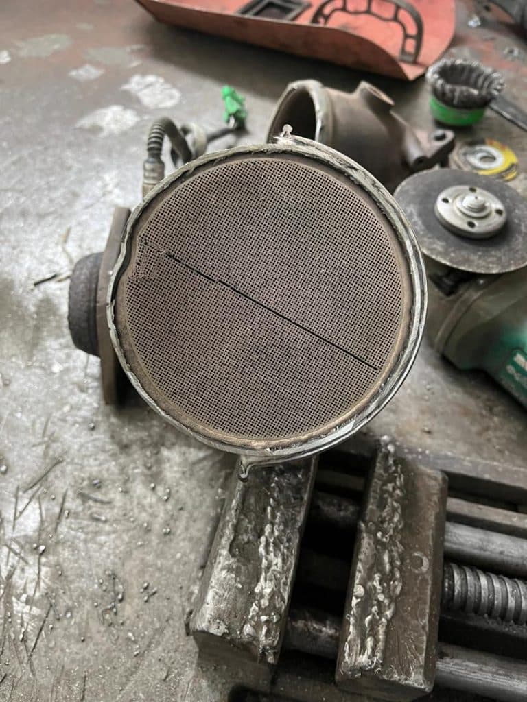 تعمیر کاتالیزور خودرو وارداتی شمال کاتالیزور فرهودی بابلسر