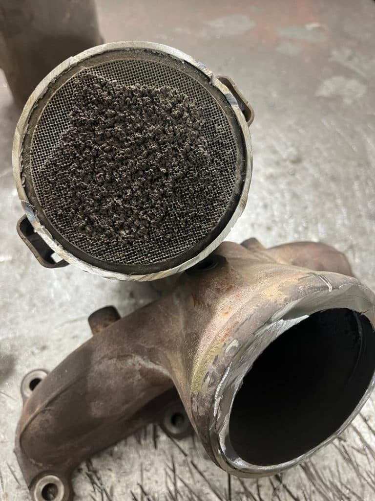 تعمیر کاتالیزور خودرو وارداتی شمال کاتالیزور فرهودی چالوس