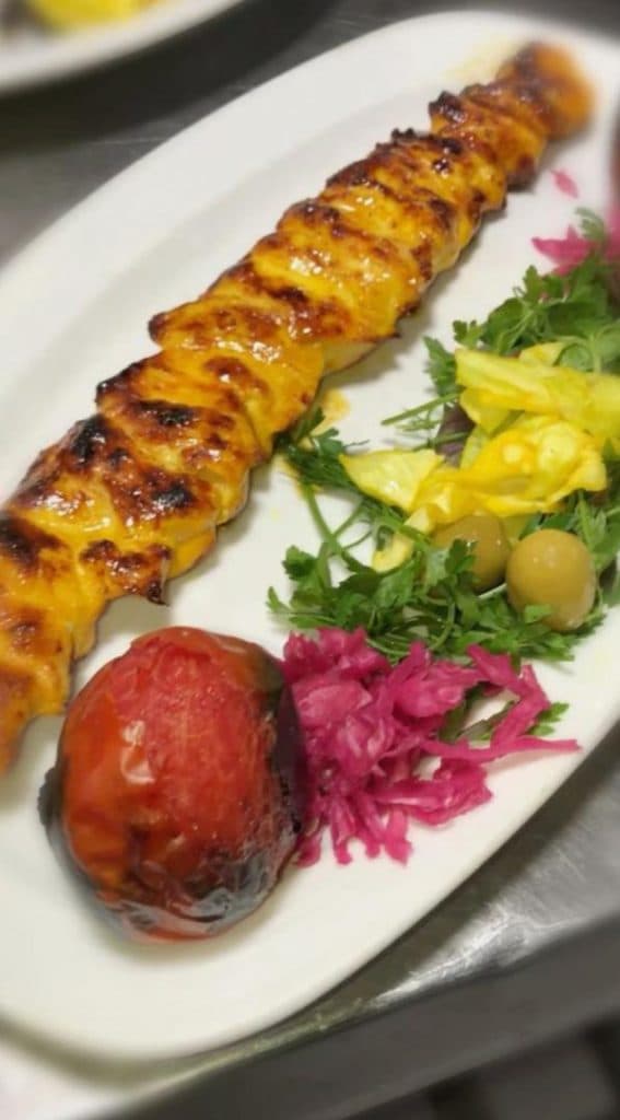 کبابسرای عمو قربان در بجنورد