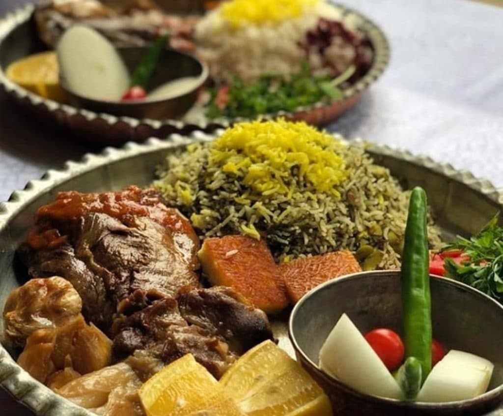 رستوران آبرون در شهرک ناز فردیس