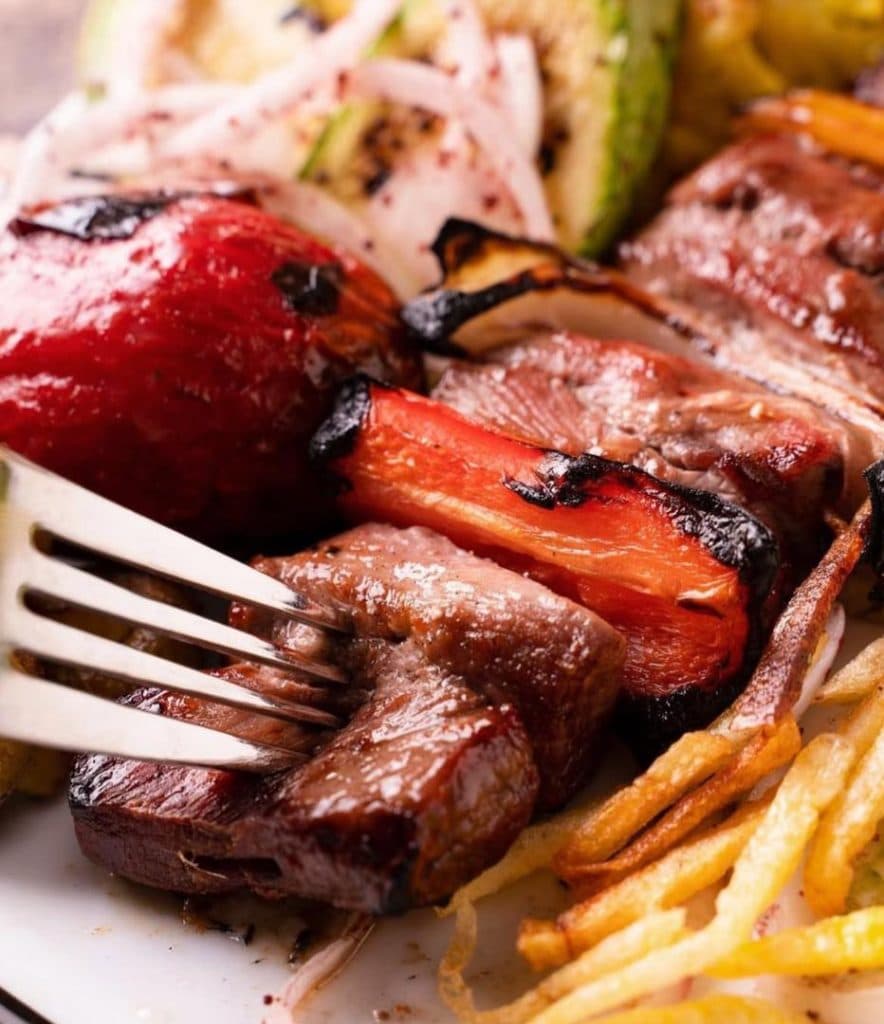 رستوران آبرون در شهرک ناز فردیس