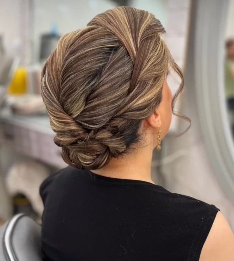 عروس سرای آتی بیوتی در الارد