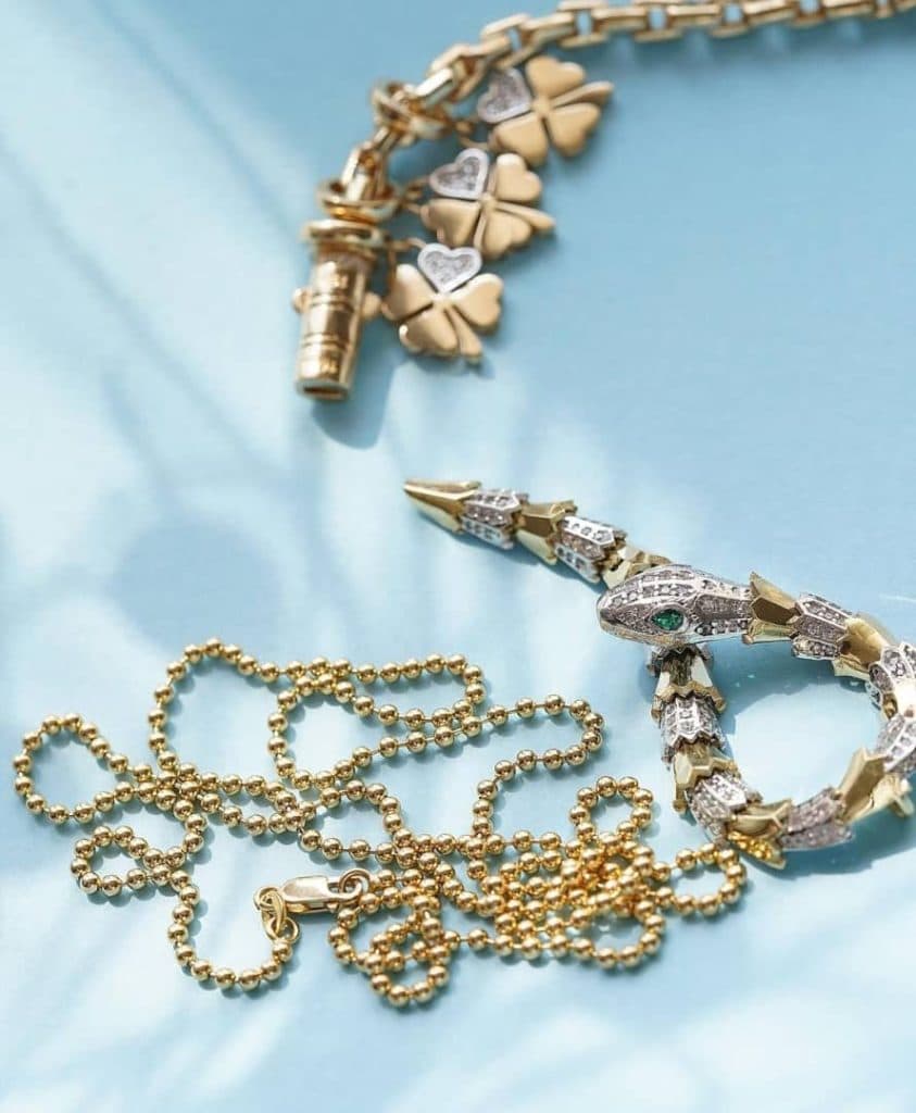 گالری طلا جواهر آب شده و کم اجرت برادران غفاری در آستانه اشرفیه