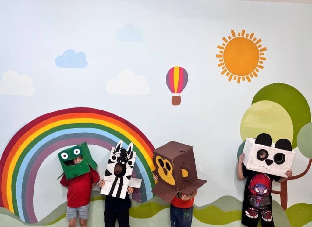 خانه بازی مادر و کودک در رشت