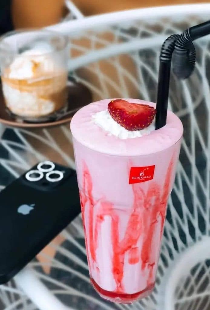 کافه رستوران عمارت بی بی در ایلام