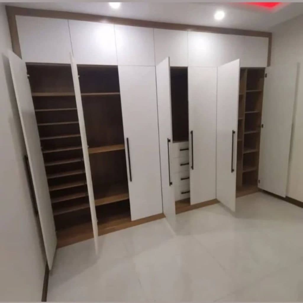 دکوراسیون داخلی اوینا در سنندج