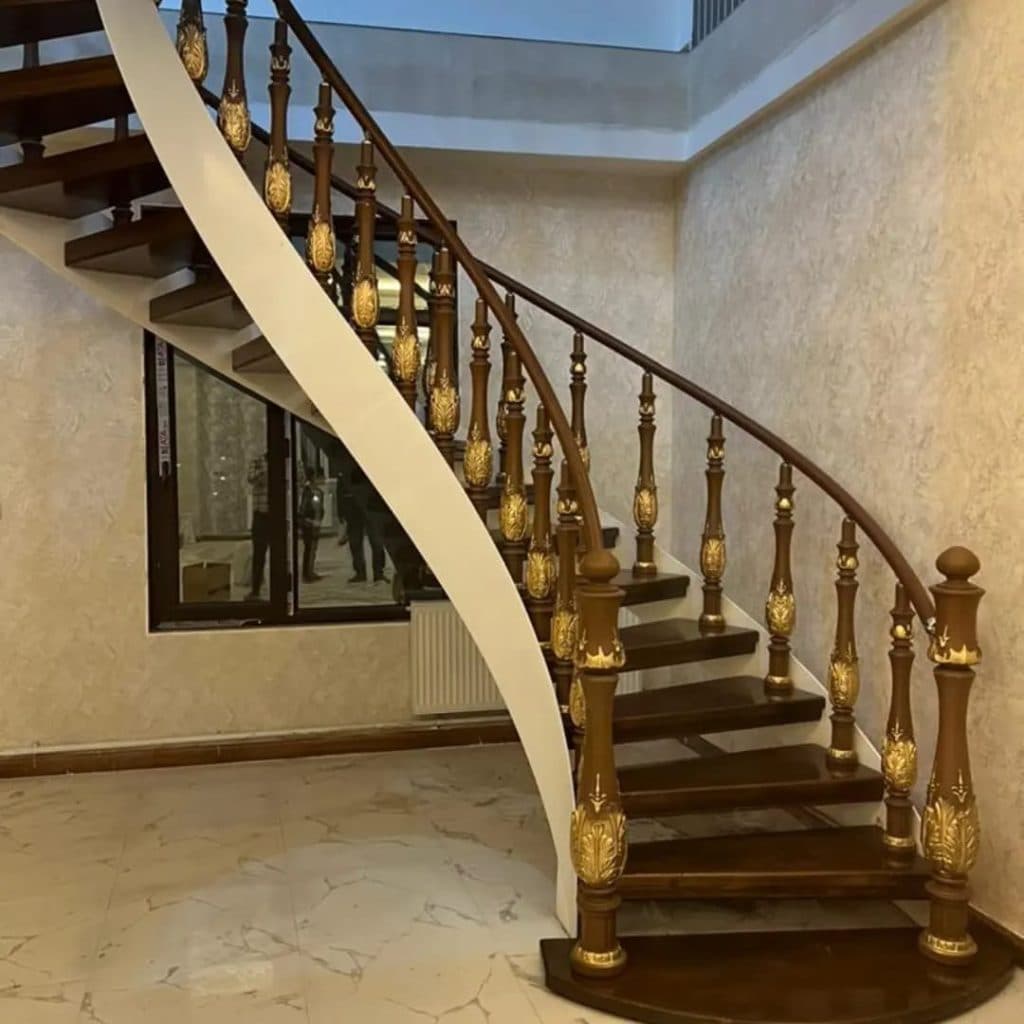 ساخت پله پیچ و آماده شیران استیل در تالش