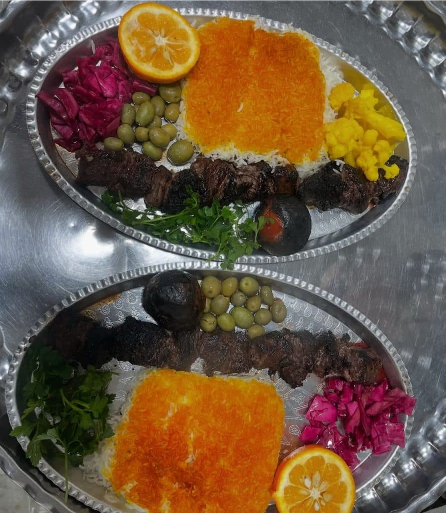 کافه رستوران ساحلی دیدار در چاف و چمخاله