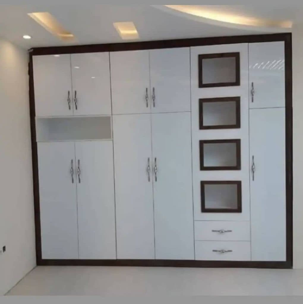 طراحی و اجرای کابینت کرمی در سلماس