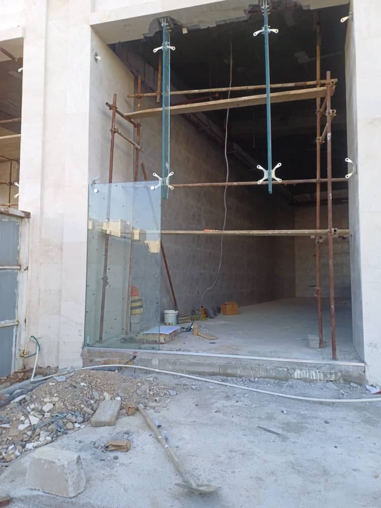 طراحی و اجرای نمای کرتین وال و اسپایدر رحیمی شیراز