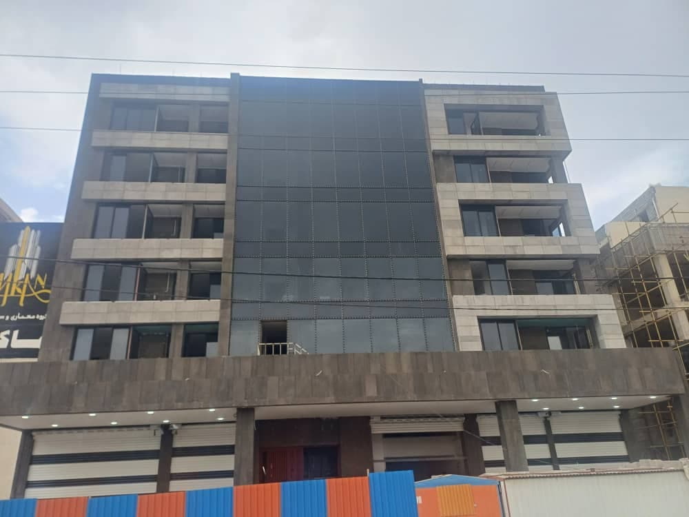 طراحی و اجرای نمای کرتین وال و اسپایدر رحیمی شیراز