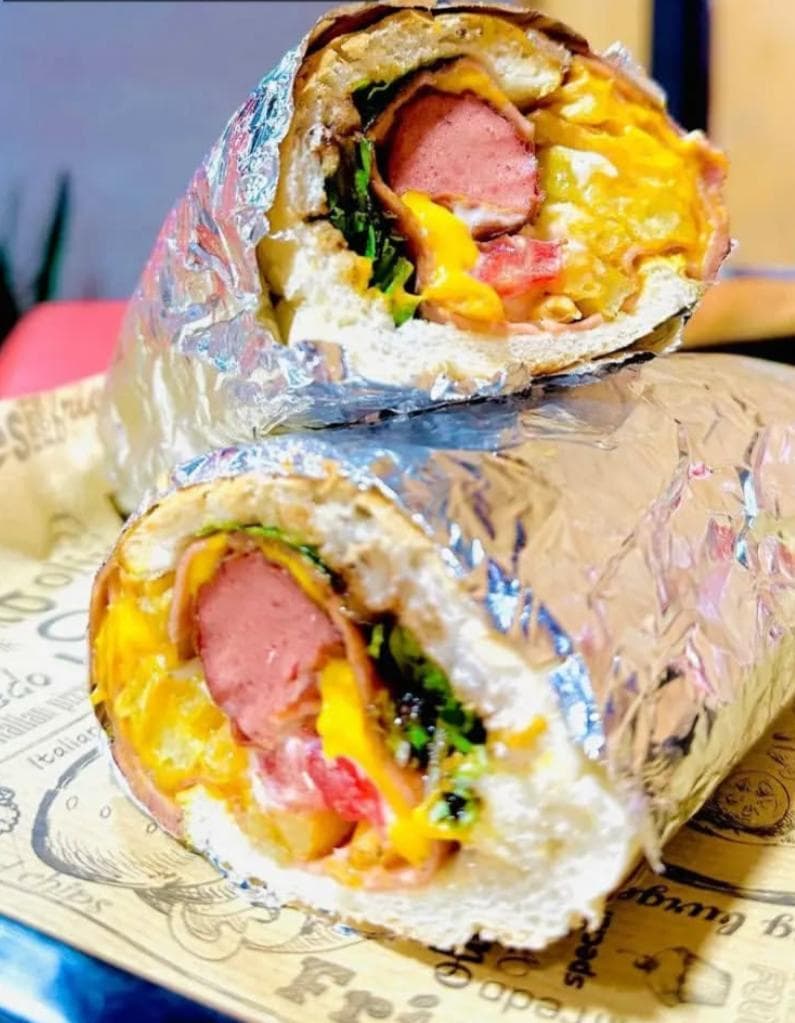 فست فود بیست در بلوار سید جمال سیرجان