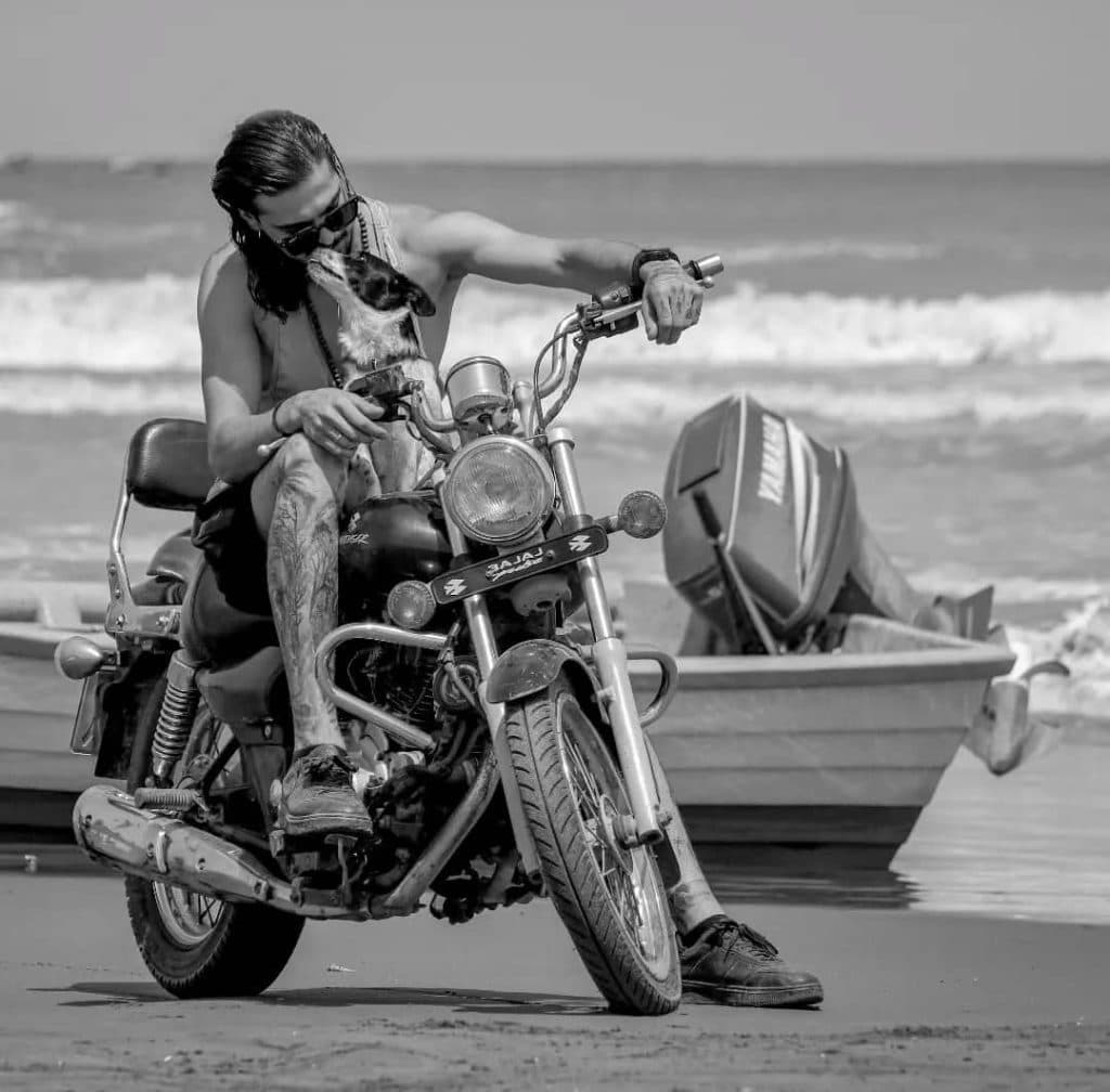 استخدام عکاس ساحل علی تکلو در رامسر