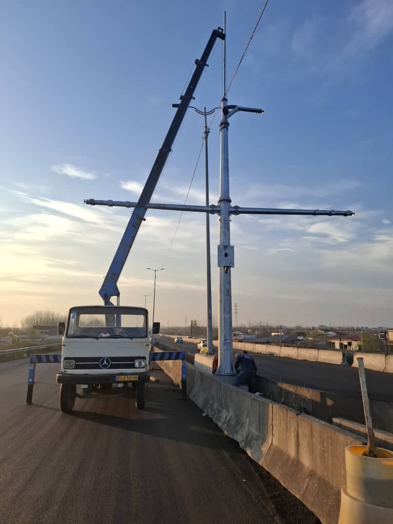 اجاره جرثقیل سبک و سنگین اتحاد انزلی