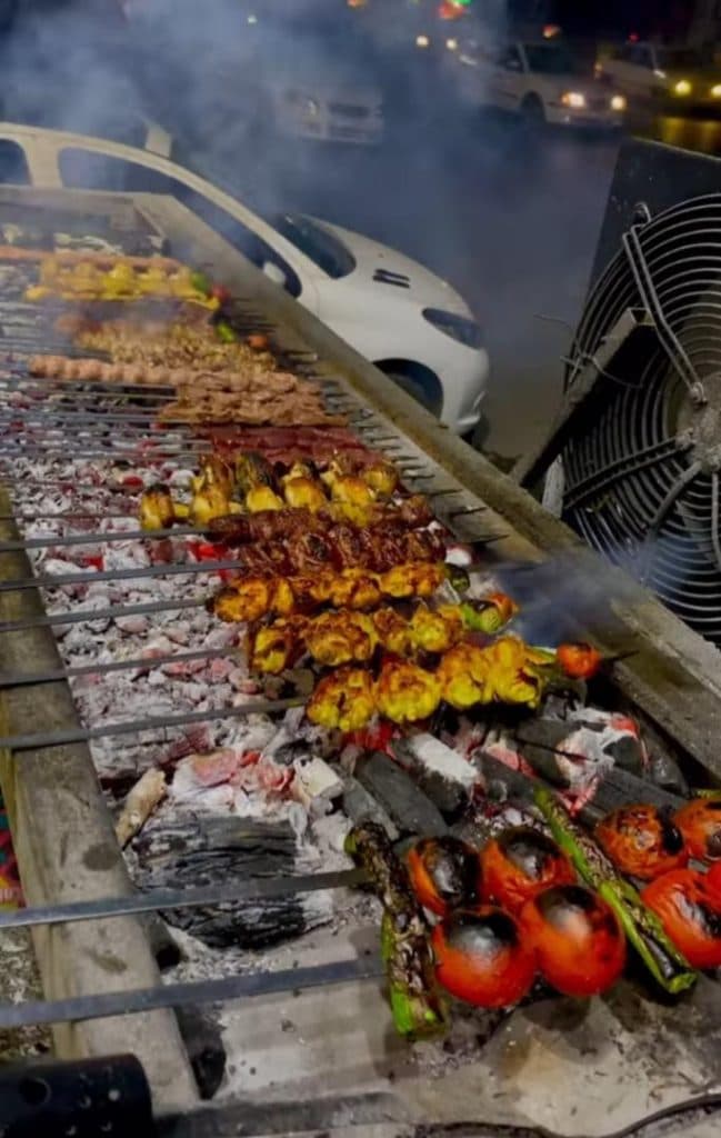 جگرسرای جردن پلاس در شهرک گلستان تهران