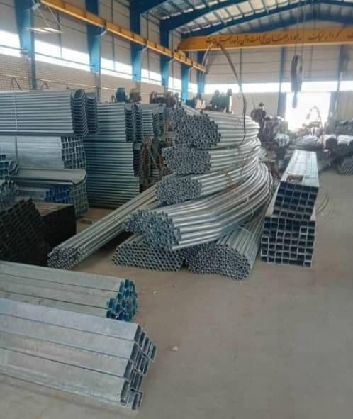 ساخت و پیمانکاری تجهیزات گلخانه ای نامداری در گلشن اصفهان