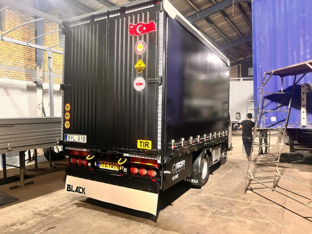 اتاقسازی نادر کانتین در شهر قدس