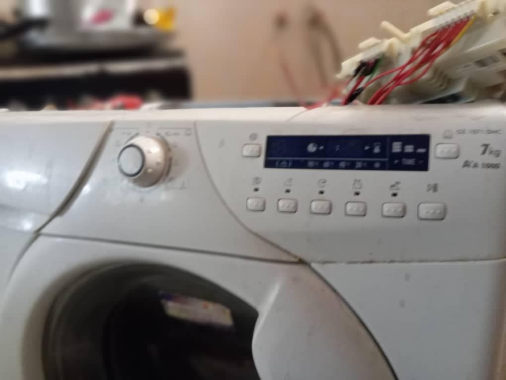 تعمیرات ماشین لباسشویی یزدانشناس در شیراز