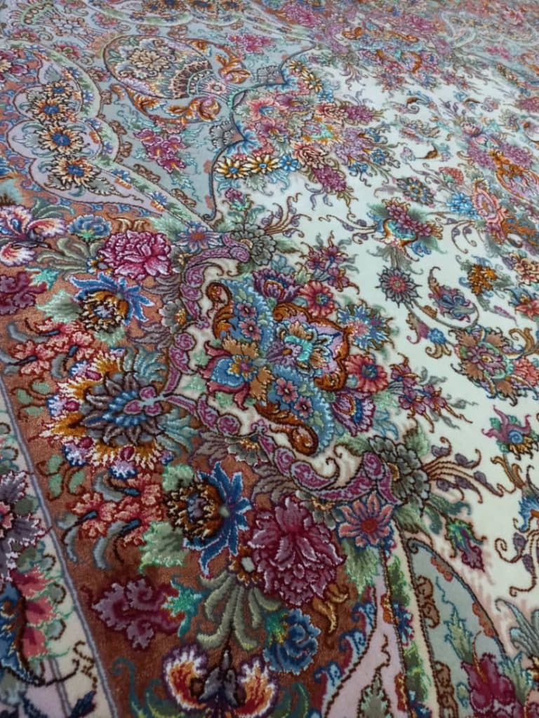 تولیدی فرش دستباف ملک زاده در تبریز