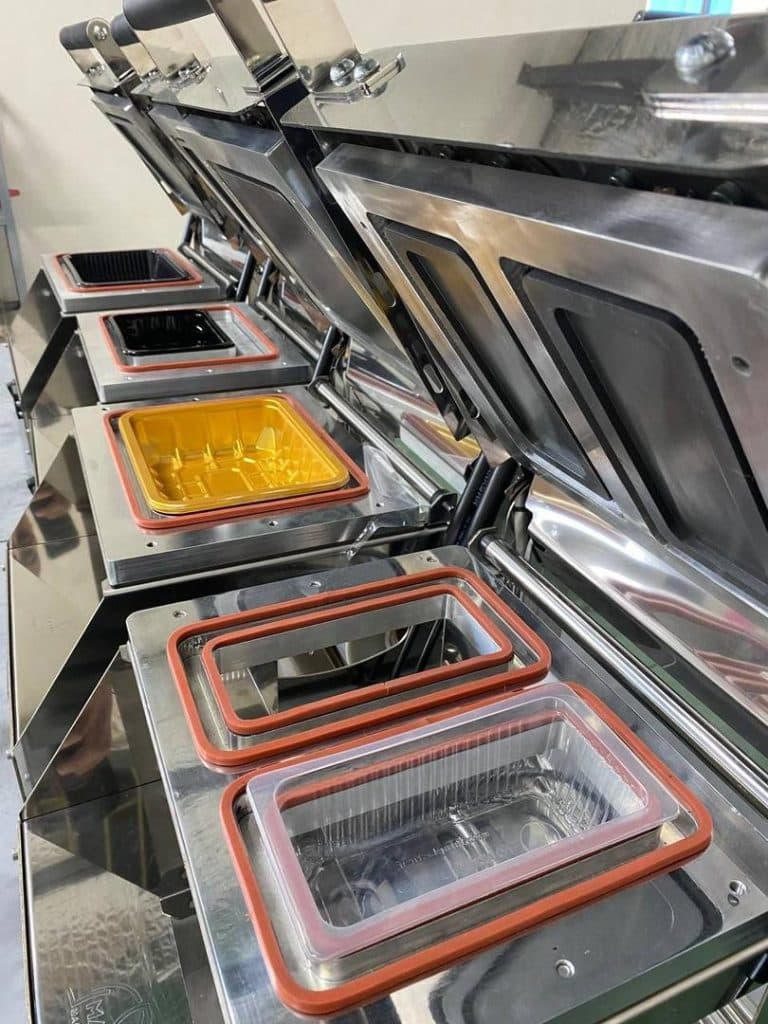 طراحی و ساخت ماشین آلات بسته بندی مایا در شیراز