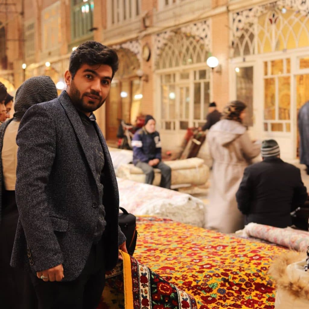 تولیدی فرش دستباف ملک زاده در تبریز