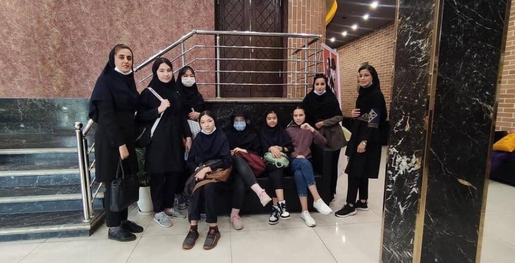 پیش دبستانی و دبستان غیردولتی پسرانه دخترانه الفبا در آق قلا