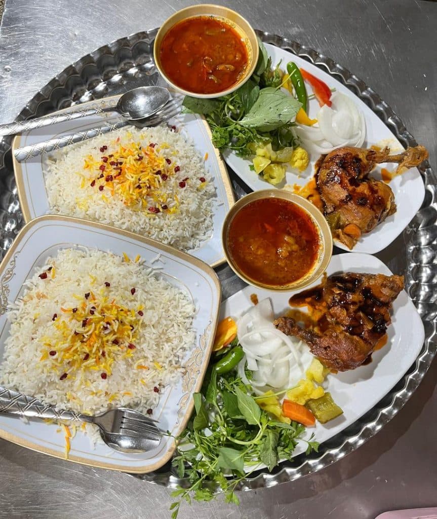 رستوران سنتی آپادانا در یاسوج