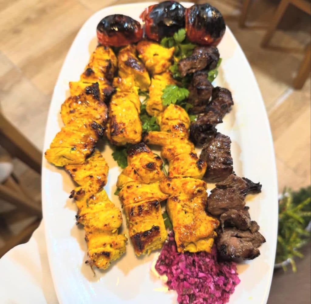 رستوران آتا در گلزار غربی کرج