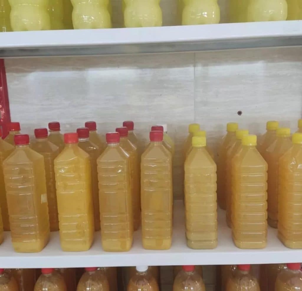 غذاخوری بهارنارنج در رامسر