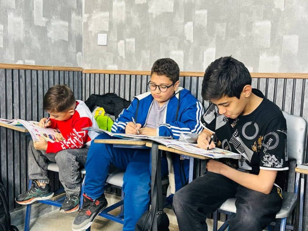 آموزشگاه زبان بستاک شهریار