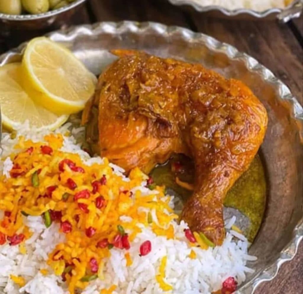 کترینگ و آشپزخانه مرکزی کارینو در سمنان