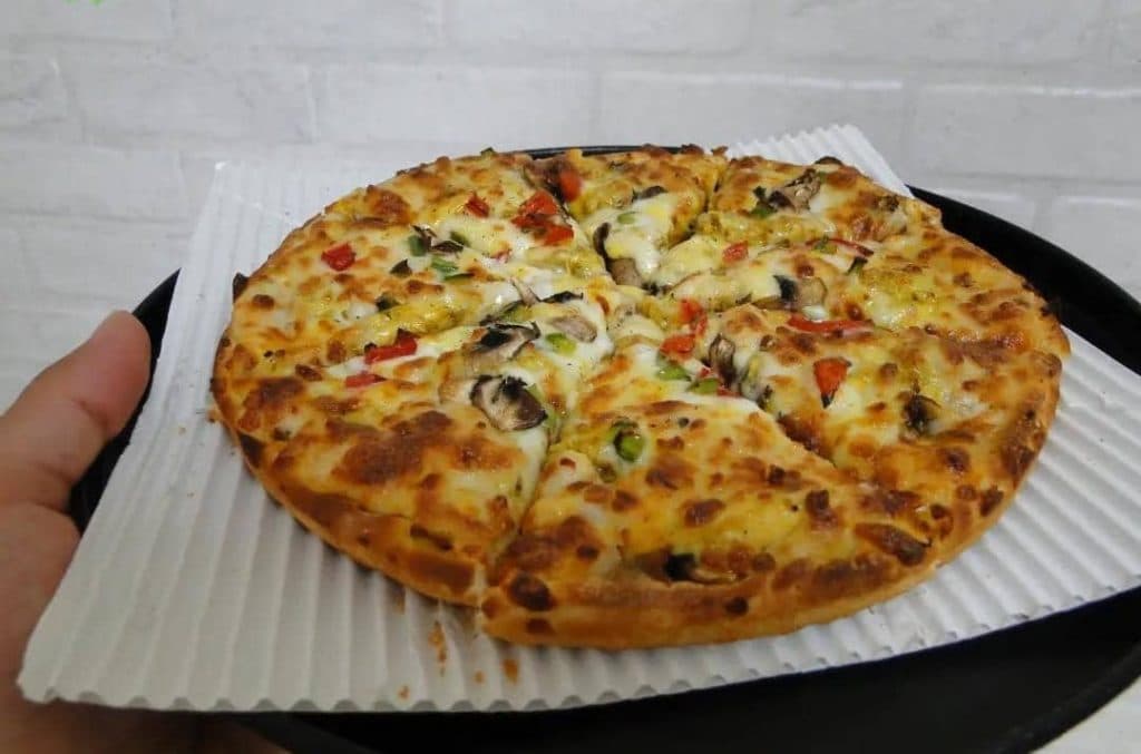 فست فود سوخاری چاپلین در کوهدشت