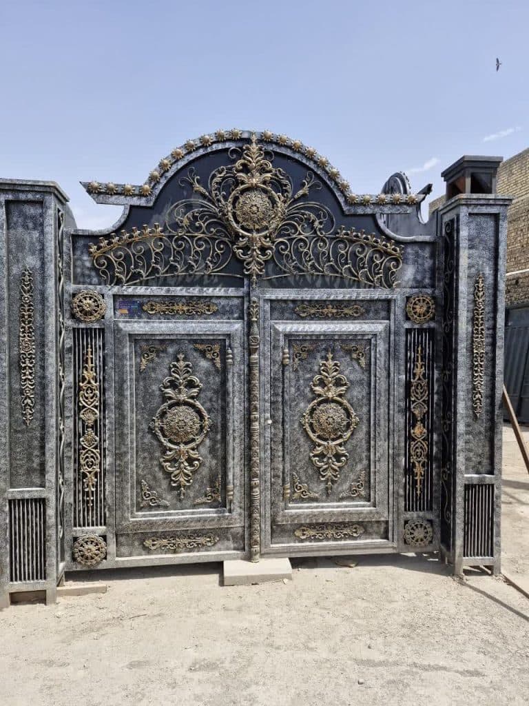 ساخت درب حیاطی و ویلایی بهرین در کاشان